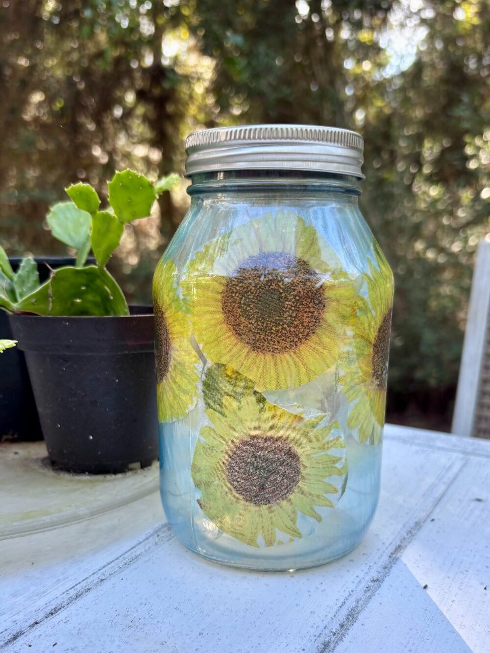 Hanging Sunflower Solar Garden Light